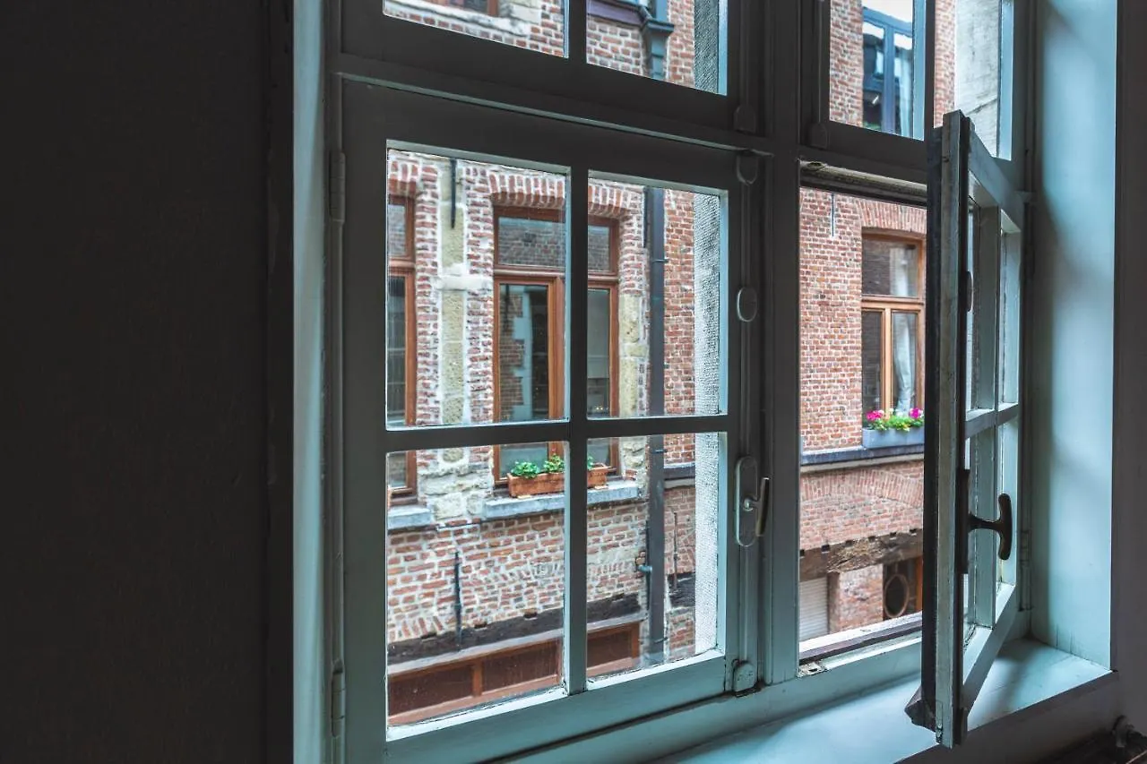 B&B Bedstarline Anvers Couette-café