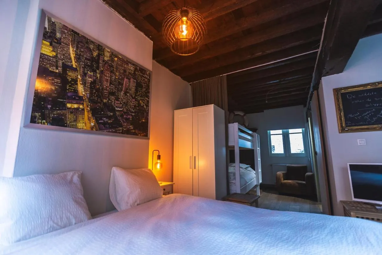 B&B Bedstarline Antwerp 0*,  Belgium