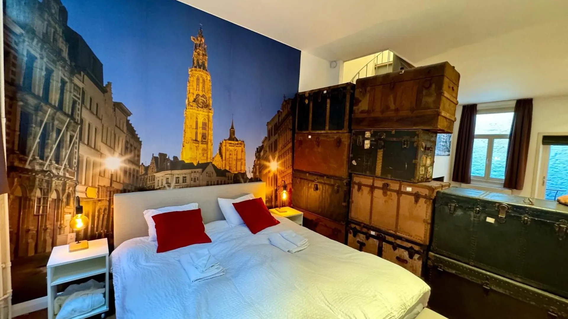 B&B Bedstarline Antwerp Belgium